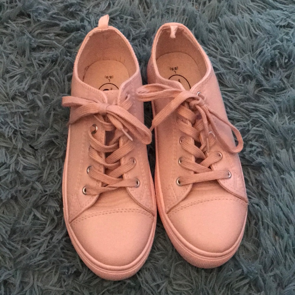 Rue 21 etc pink canvas shoes